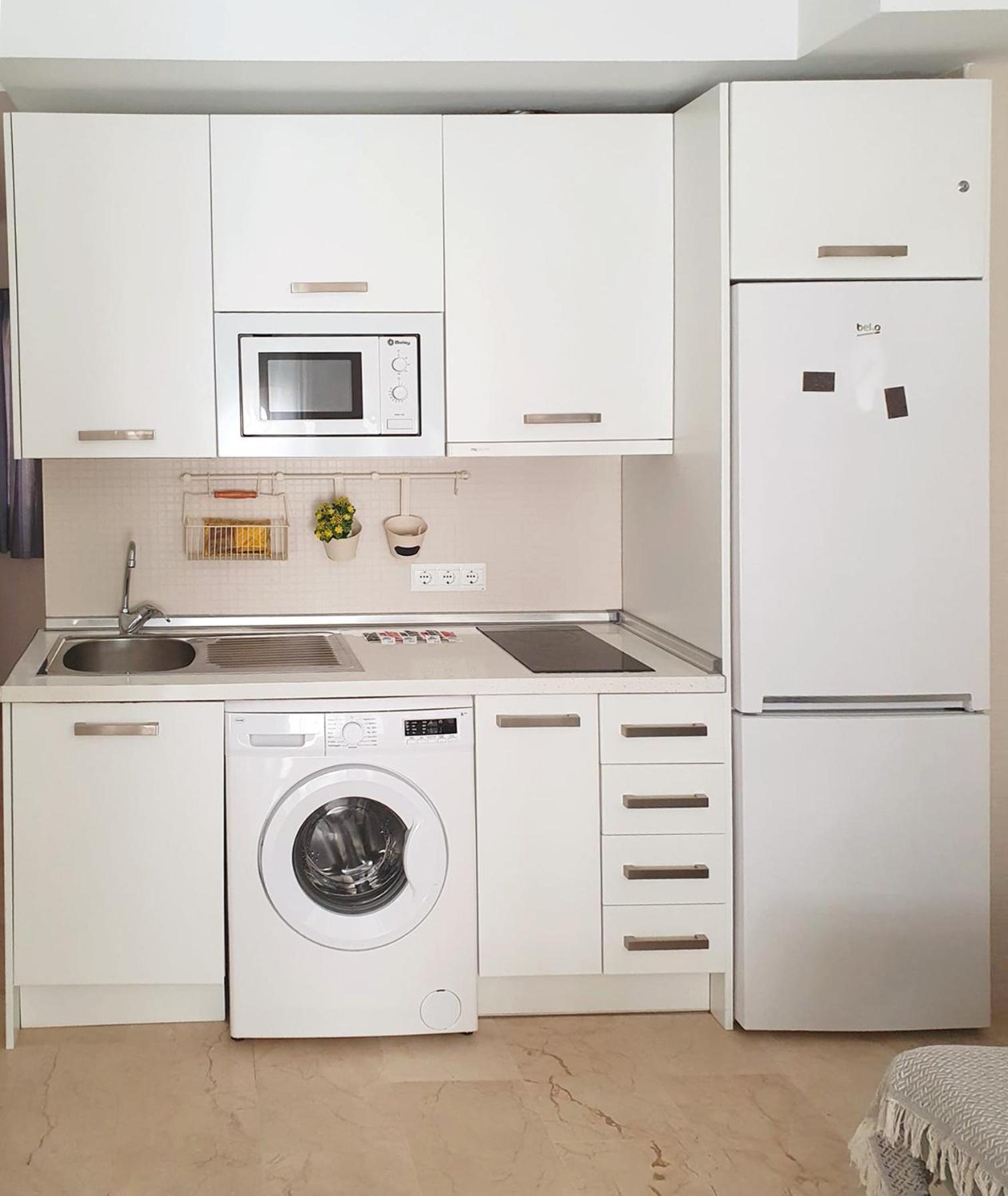 Sol Y Arte Suites Malaga Centro Экстерьер фото